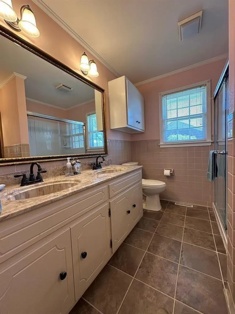 1506 London Drive Murray KY 42071