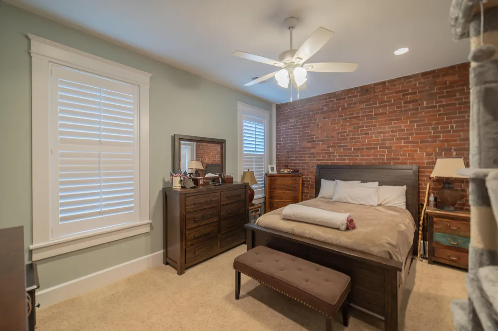 233 N 6th Street Paducah KY 42001