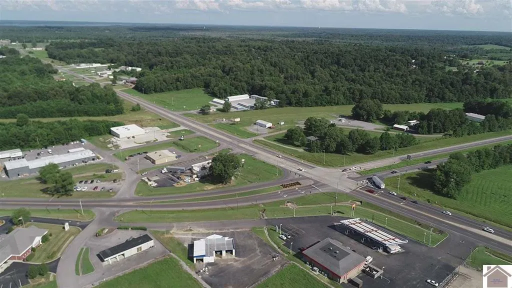 00 U.s. Highway 62 Calvert City KY 42029