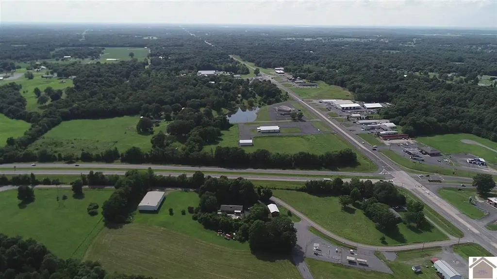 00 U.s. Highway 62 Calvert City KY 42029