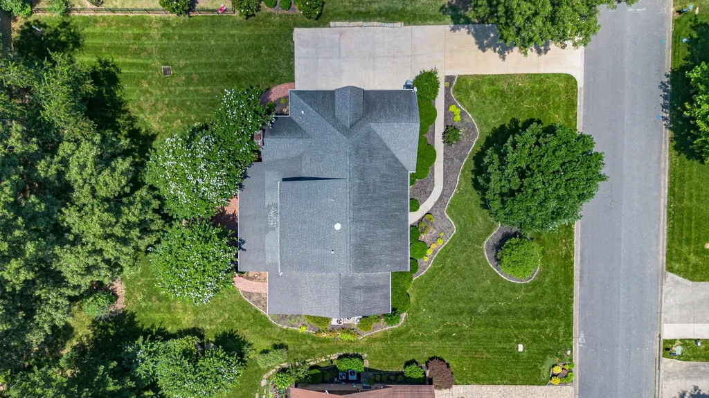 555 Whitney Drive Paducah KY 42001