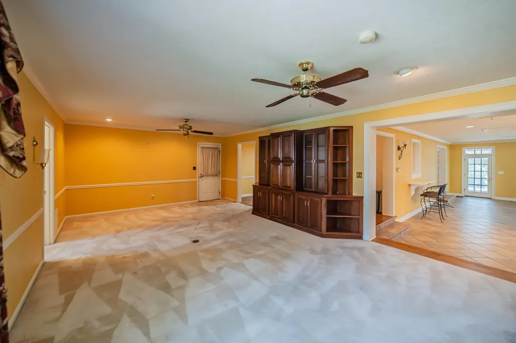 555 Whitney Drive Paducah KY 42001