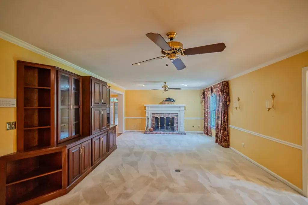 555 Whitney Drive Paducah KY 42001