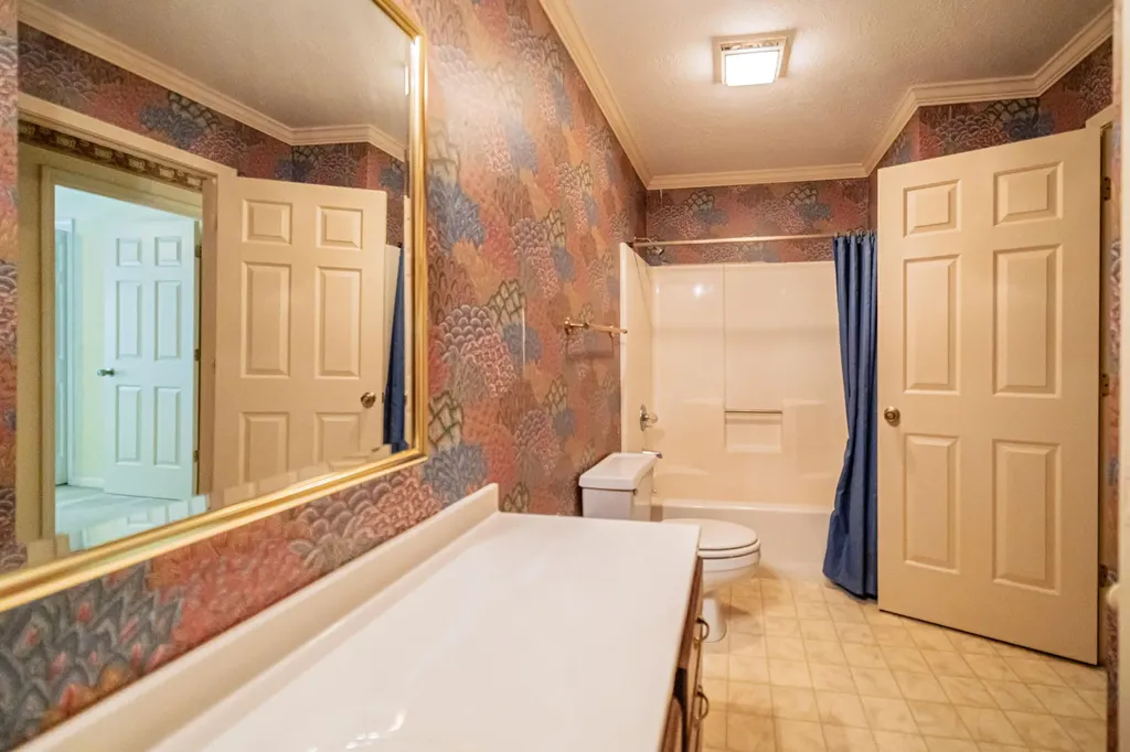 555 Whitney Drive Paducah KY 42001