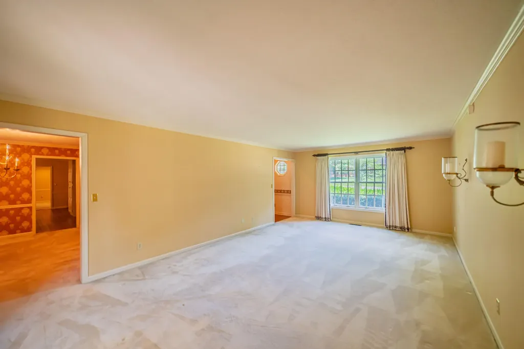 555 Whitney Drive Paducah KY 42001