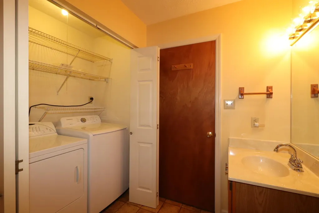 200 Corman Drive Nicholasville KY 40356