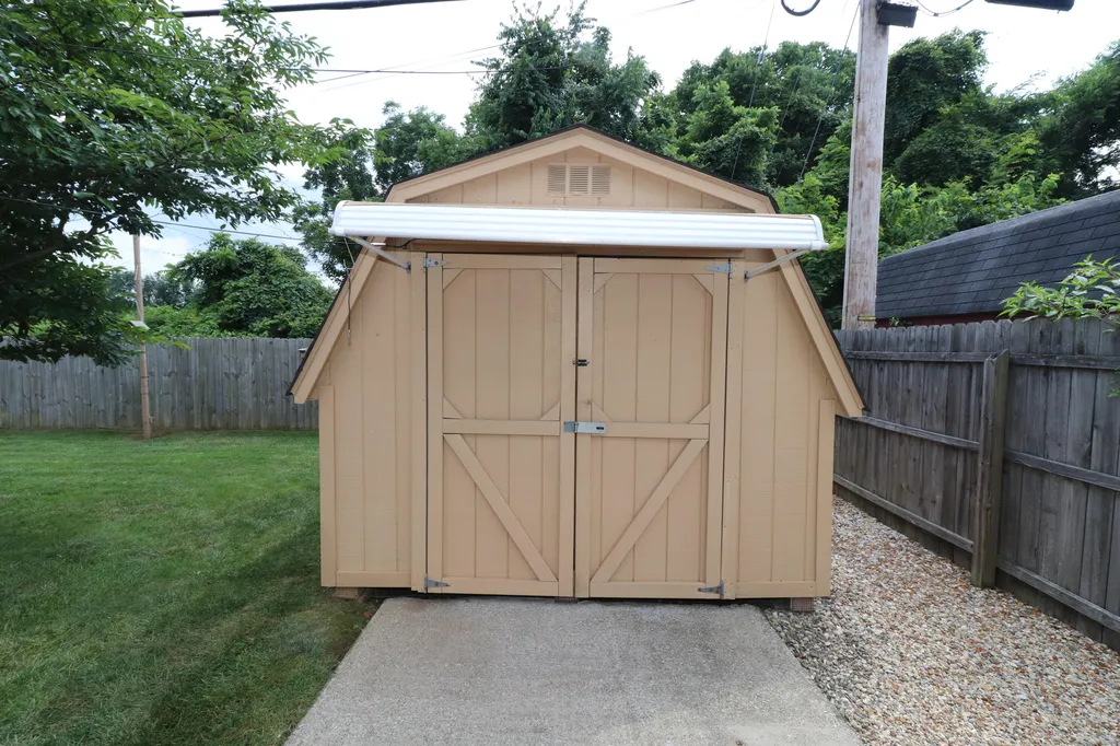 200 Corman Drive Nicholasville KY 40356