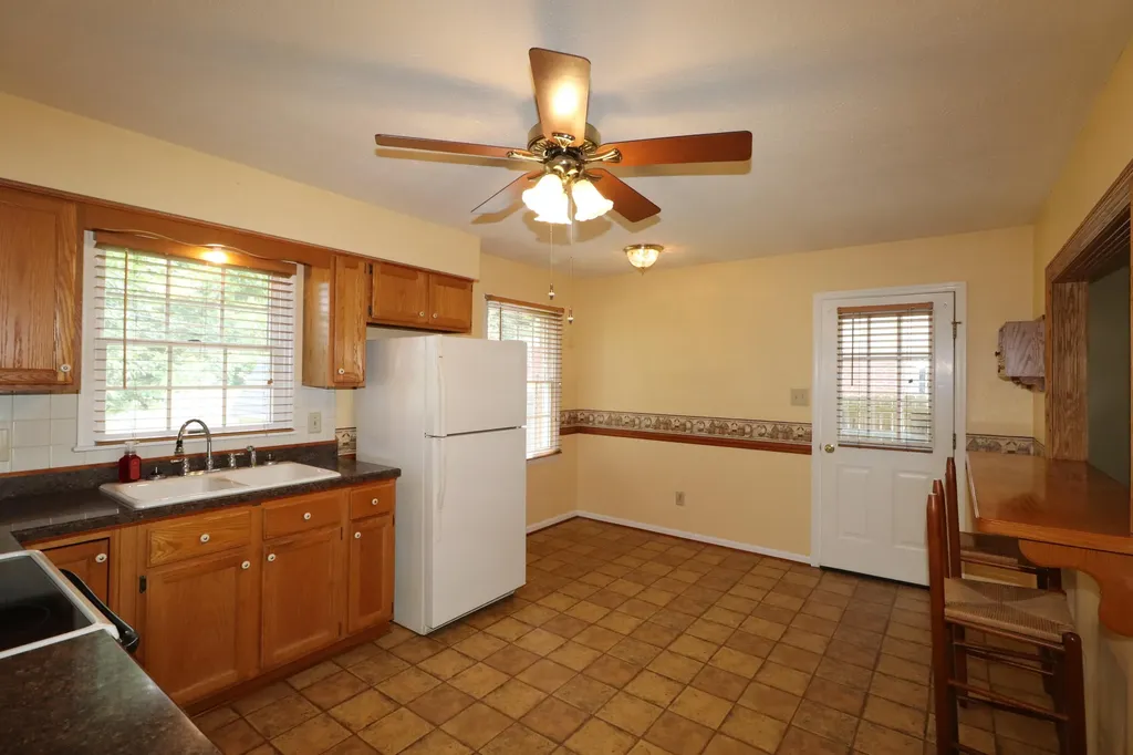 200 Corman Drive Nicholasville KY 40356