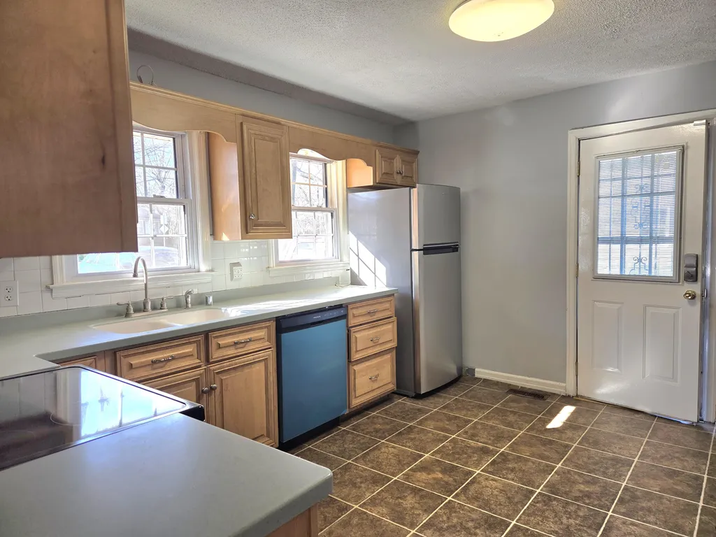 404 Sylvan Terrace Hopkinsville KY 42240