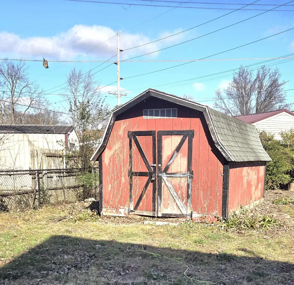 404 Sylvan Terrace Hopkinsville KY 42240