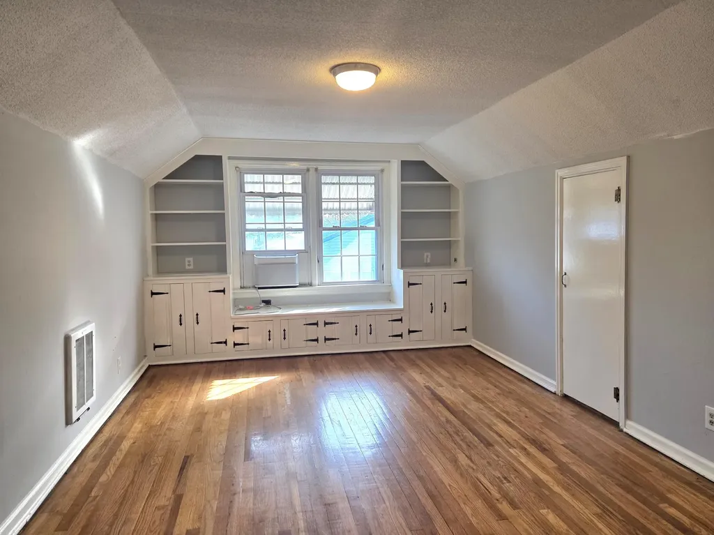 404 Sylvan Terrace Hopkinsville KY 42240
