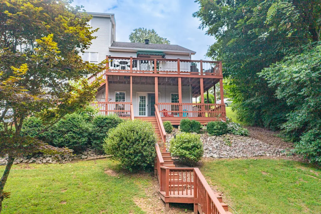 331 Pollard Circle Cadiz KY 42211