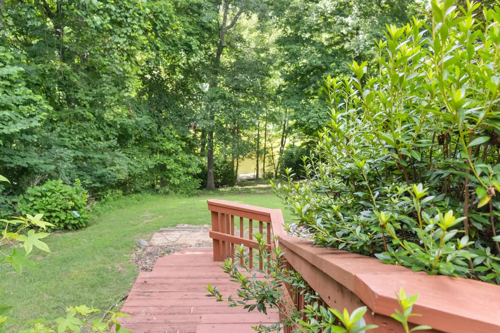 331 Pollard Circle Cadiz KY 42211