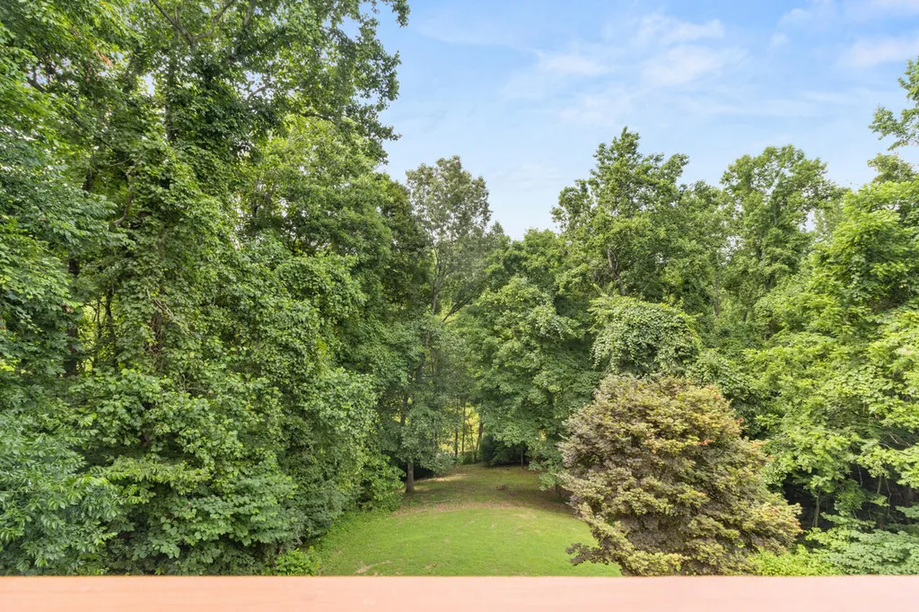 331 Pollard Circle Cadiz KY 42211