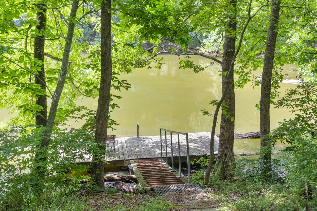 331 Pollard Circle Cadiz KY 42211