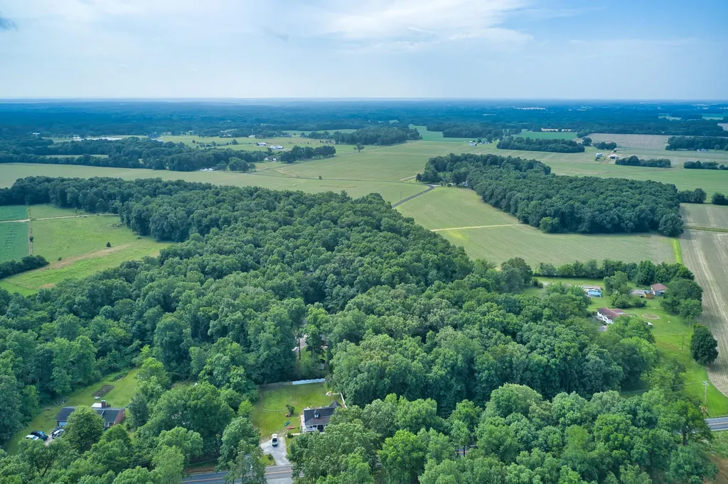 Lot #6 Sunnyside Lane Murray KY 42071
