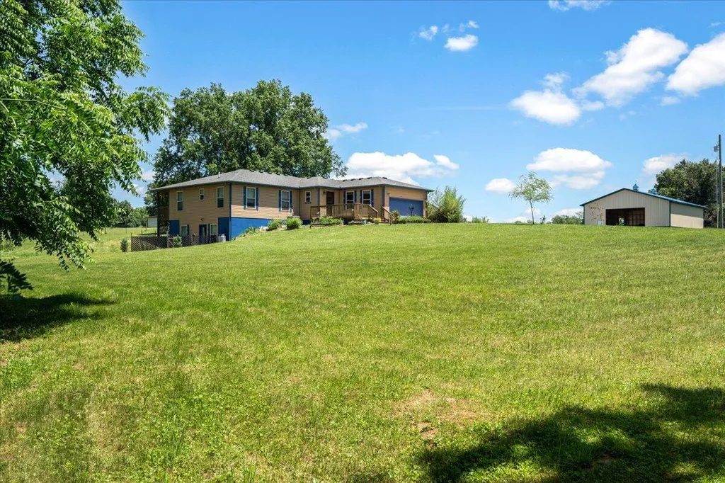 255 Galloway Road Stamping Ground KY 40379
