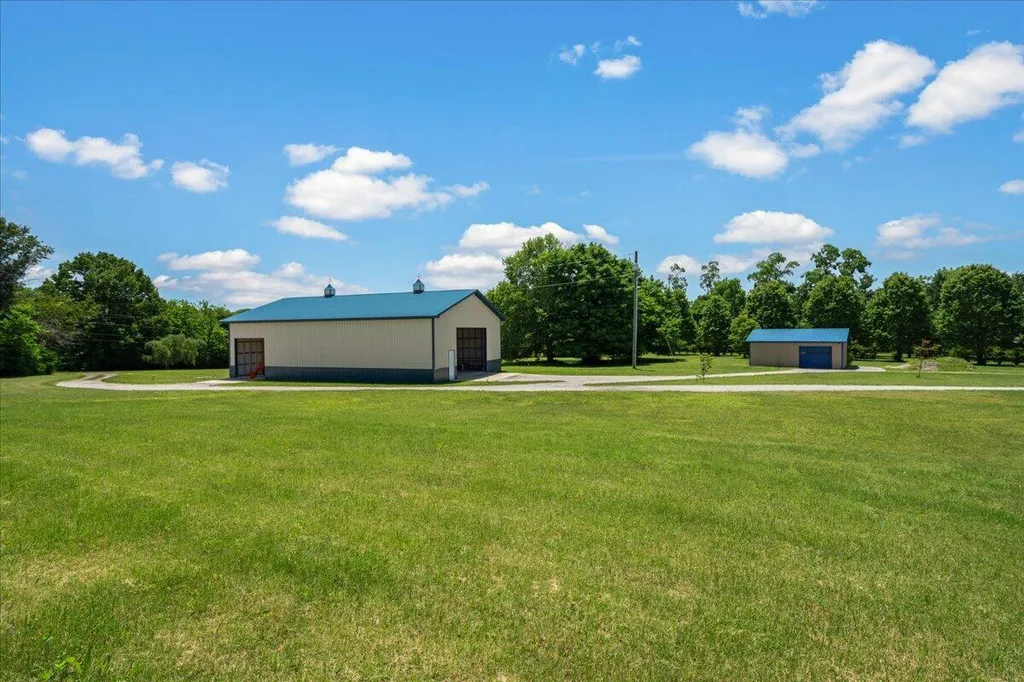 255 Galloway Road Stamping Ground KY 40379
