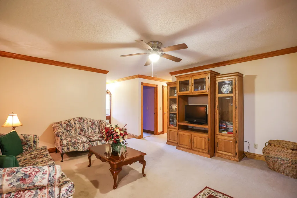 245 Babbland Drive Paducah KY 42003