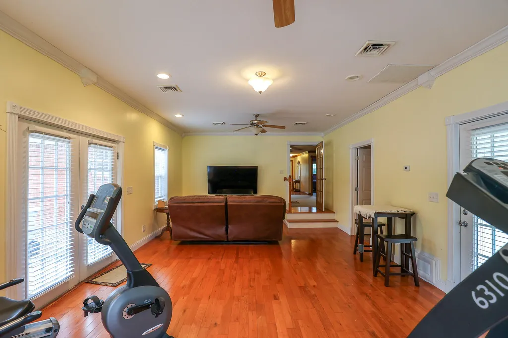 245 Babbland Drive Paducah KY 42003