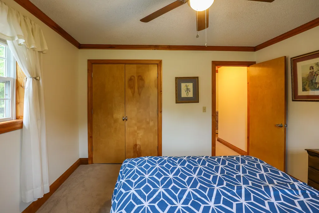 245 Babbland Drive Paducah KY 42003