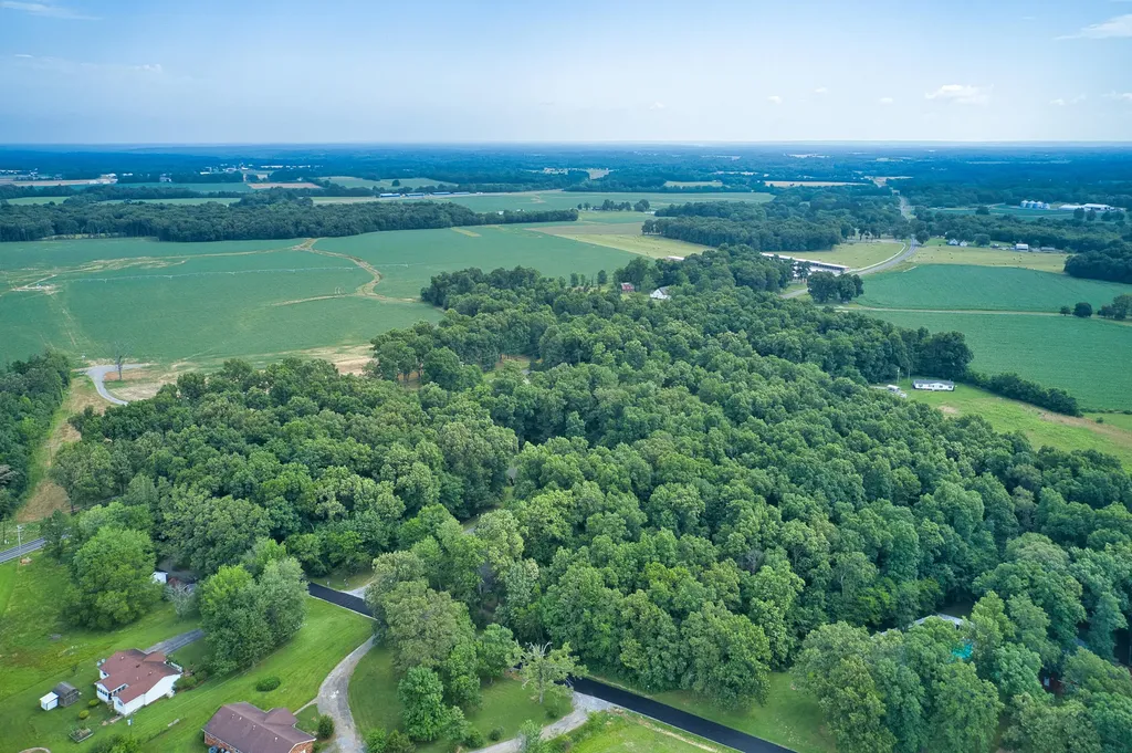 Lot #7 Sunnyside Lane Murray KY 42071