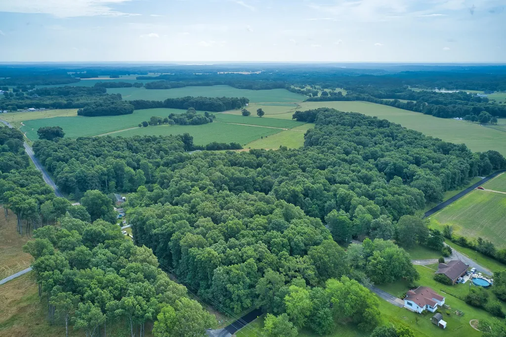 Lot #7 Sunnyside Lane Murray KY 42071