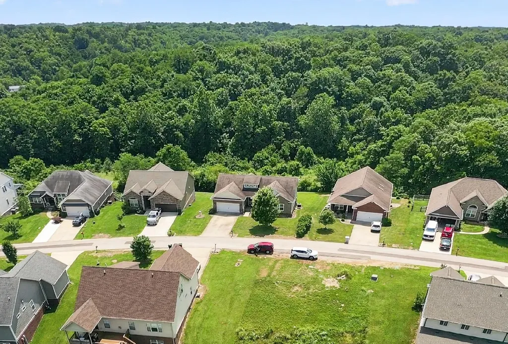140 Westwoods Drive Georgetown KY 40324