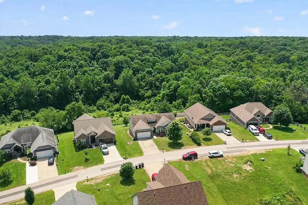 140 Westwoods Drive Georgetown KY 40324