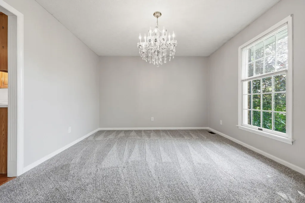 250 Savannah Drive Nicholasville KY 40356