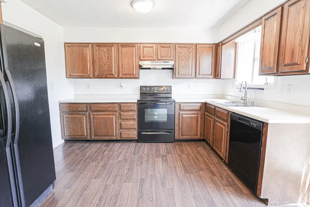 329 Carson Way Paducah KY 42003