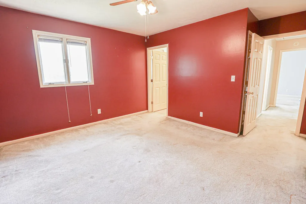 329 Carson Way Paducah KY 42003