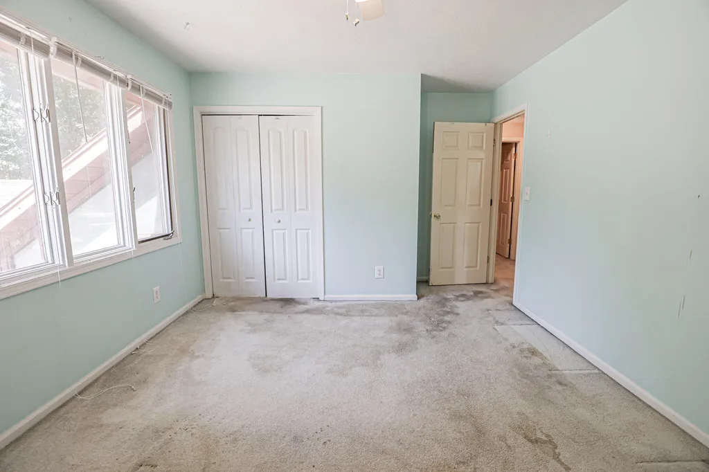 329 Carson Way Paducah KY 42003