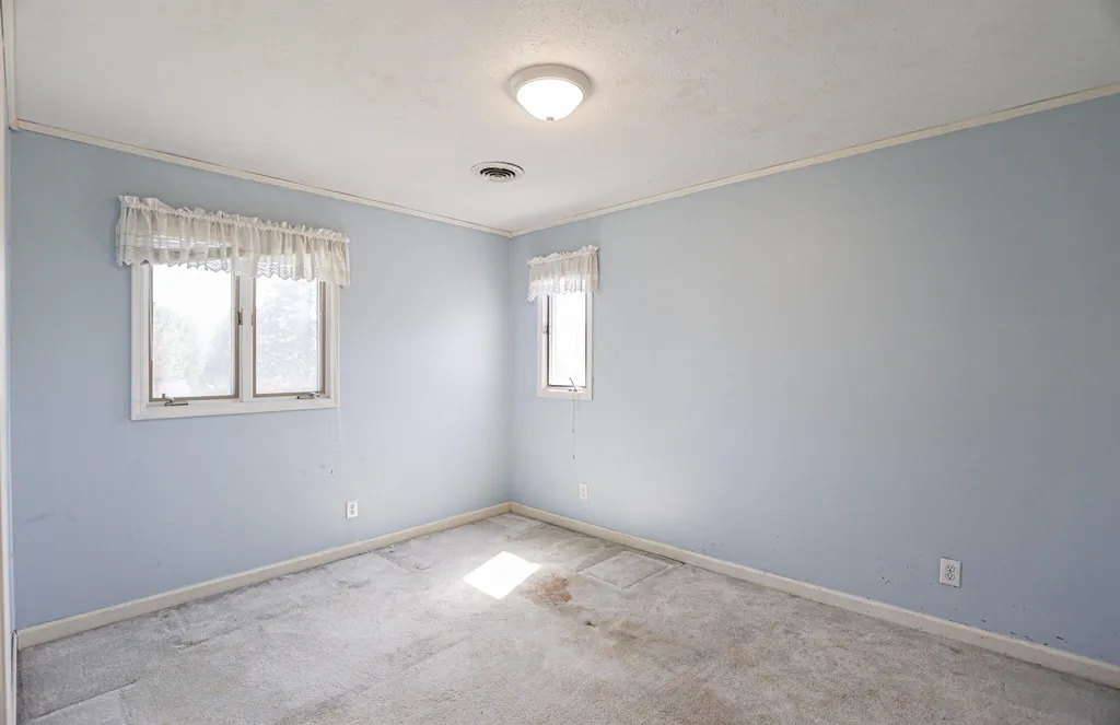 329 Carson Way Paducah KY 42003