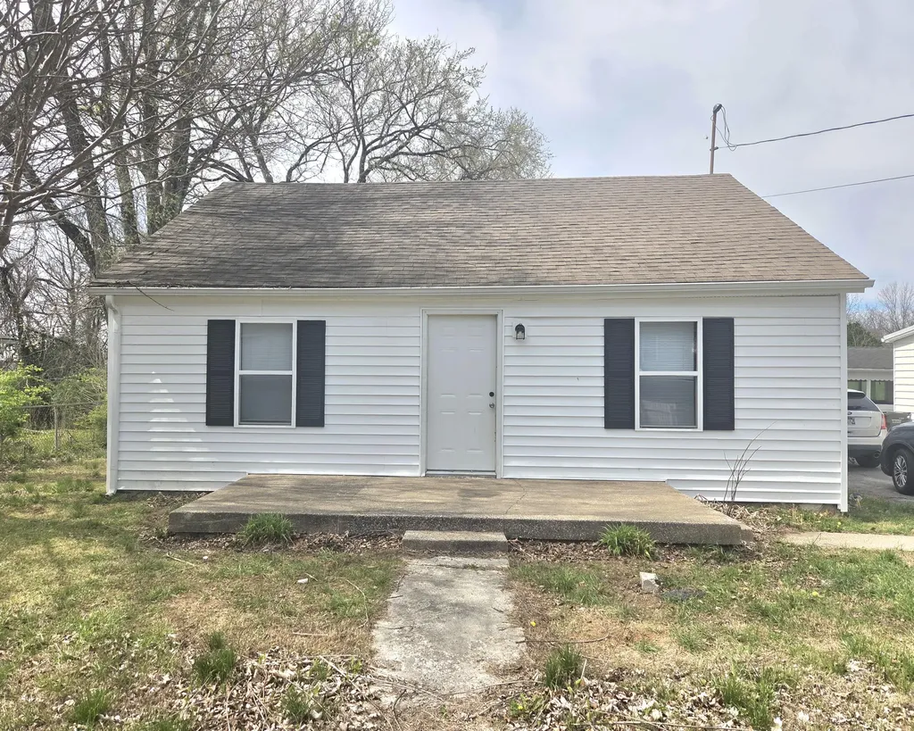 1303 Phelps Avenue Hopkinsville KY 42240