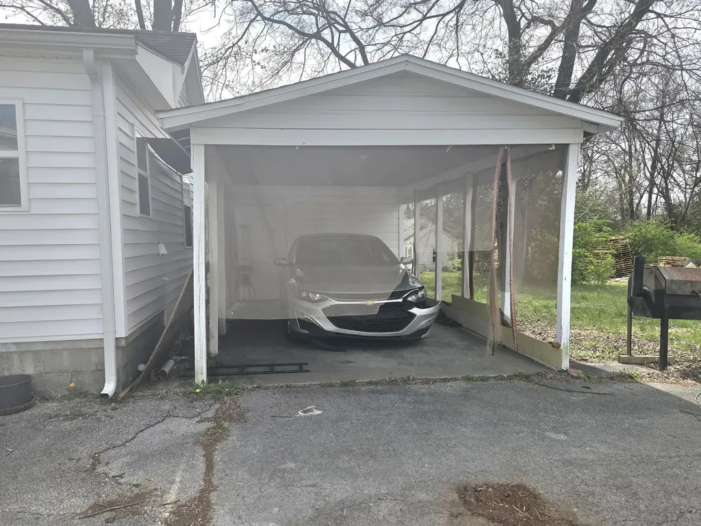 1303 Phelps Avenue Hopkinsville KY 42240