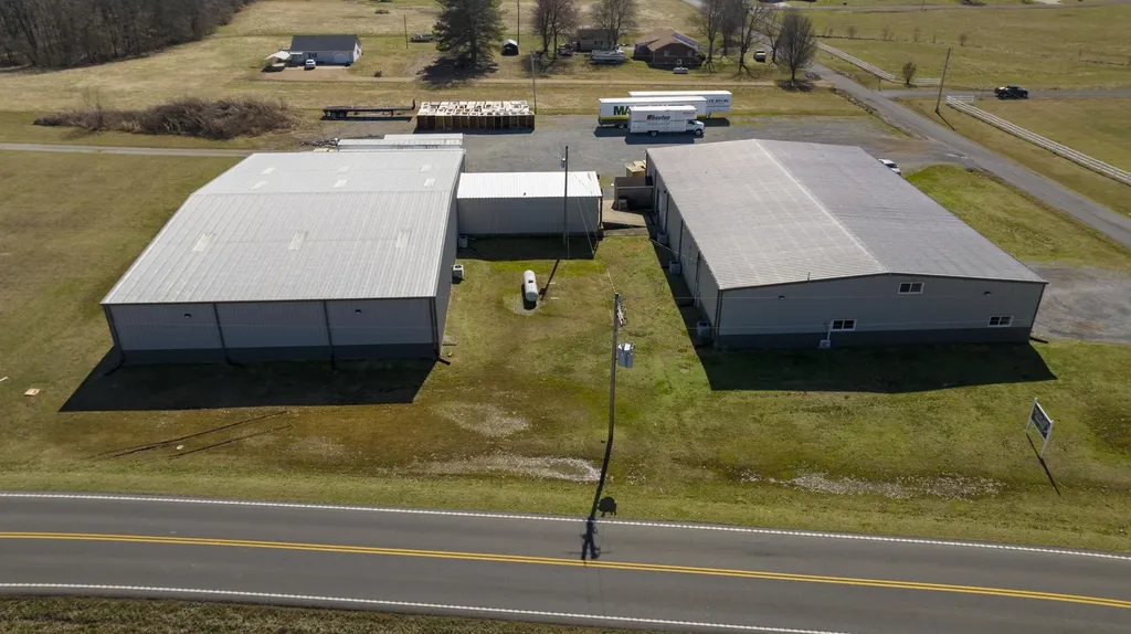 40 Neale Trail Murray KY 42071