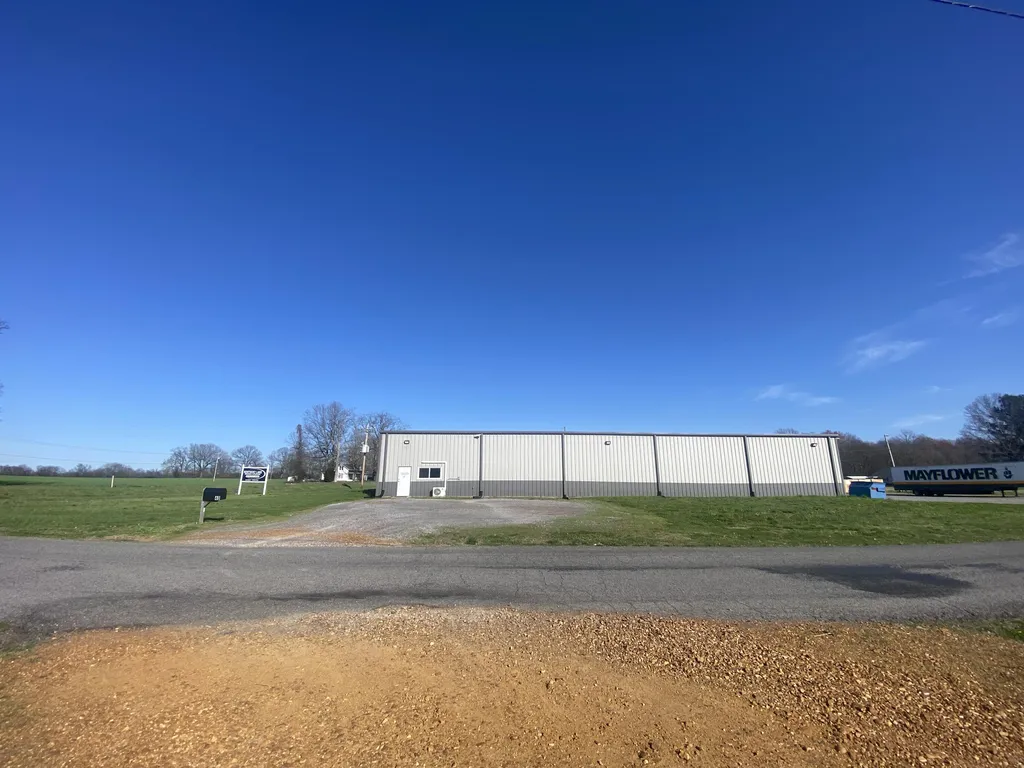 40 Neale Trail Murray KY 42071