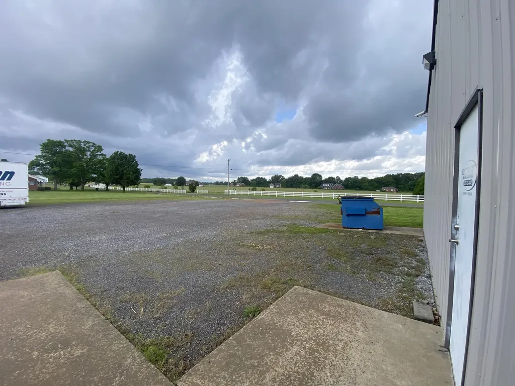 40 Neale Trail Murray KY 42071