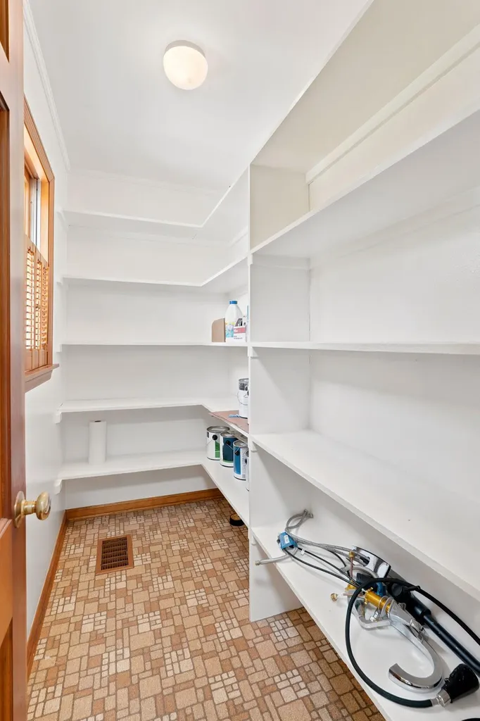 1588 U.s. 641 Marion KY 42064