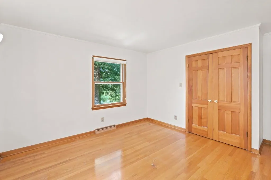 1588 U.s. 641 Marion KY 42064