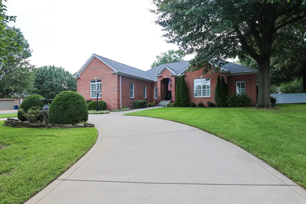 265 Ashcreek Road Paducah KY 42001