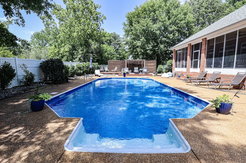 265 Ashcreek Road Paducah KY 42001