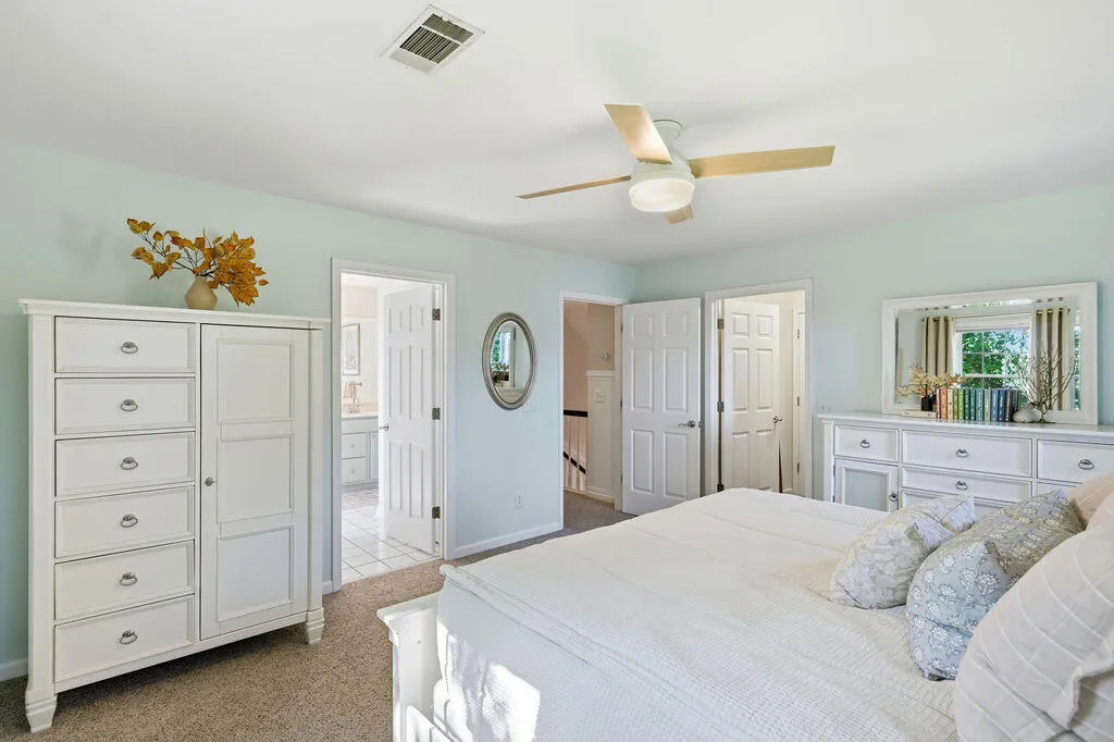 860 Oaks Country Club Road Murray KY 42071