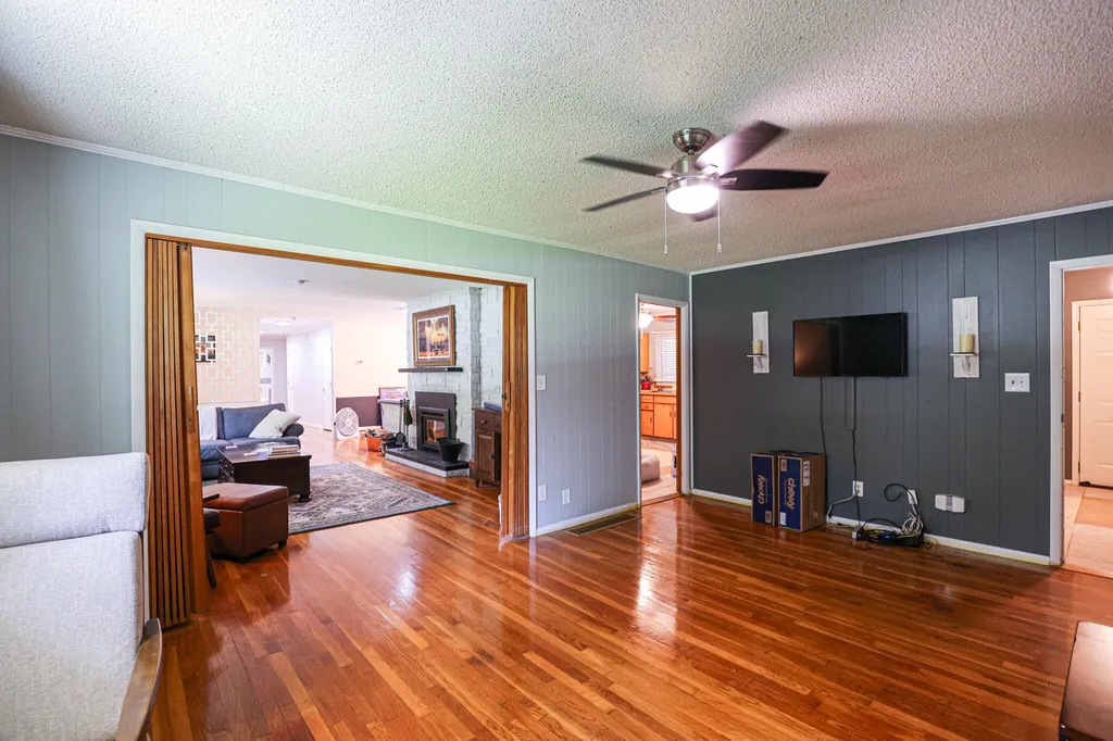 1450 H C Mathis Drive Paducah KY 42001
