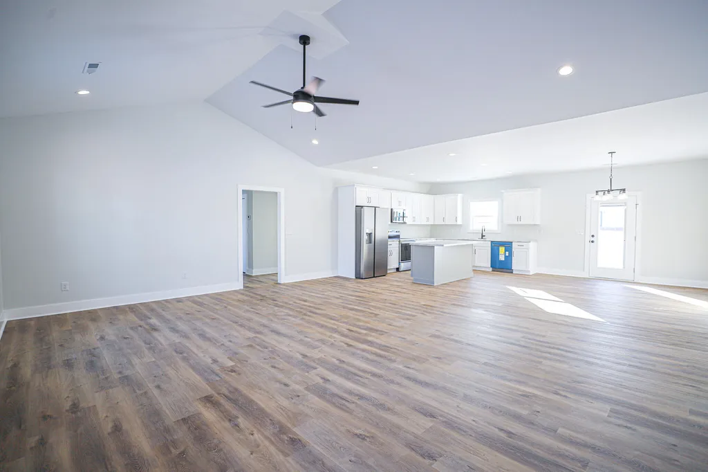 139 Ayly Estates Drive Mayfield KY 42066