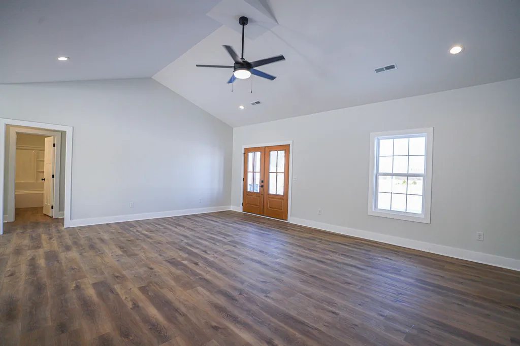 139 Ayly Estates Drive Mayfield KY 42066