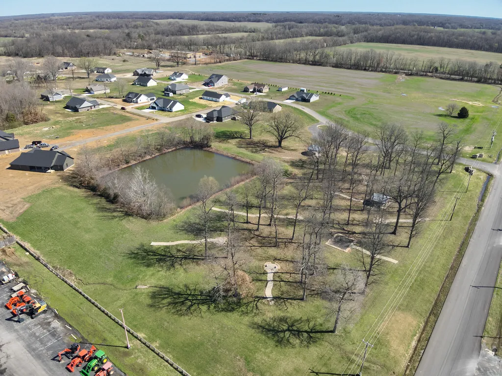 139 Ayly Estates Drive Mayfield KY 42066