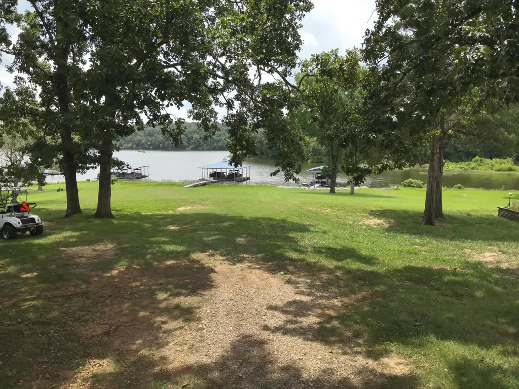 Lot 72 Buckhorn Circle Gilbertsville KY 42044