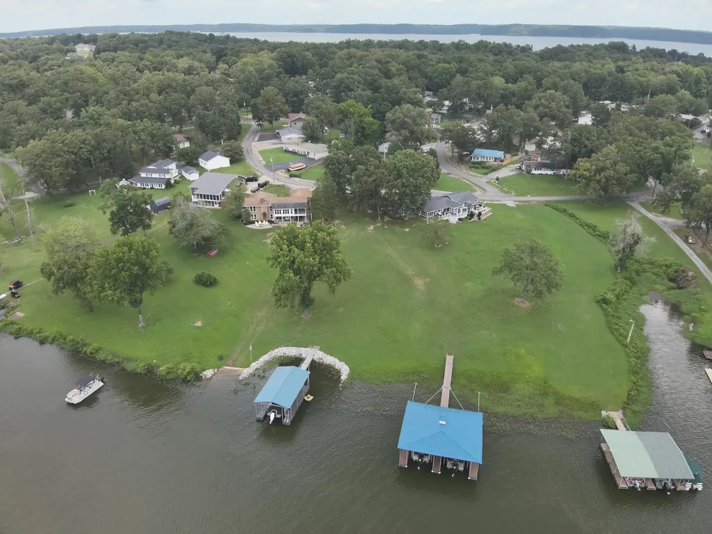 Lot 72 Buckhorn Circle Gilbertsville KY 42044
